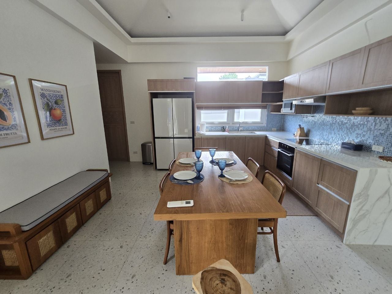 Villa XXX, Baan-Bua, Най Харн — столовая зона, общий план