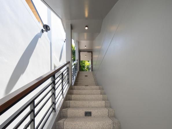Villa BD009 в аренду, Baan-Bua, Най Харн — двухэтажная вилла с бассейном-инфинити и видом на горы, гараж на две машины, фото 48