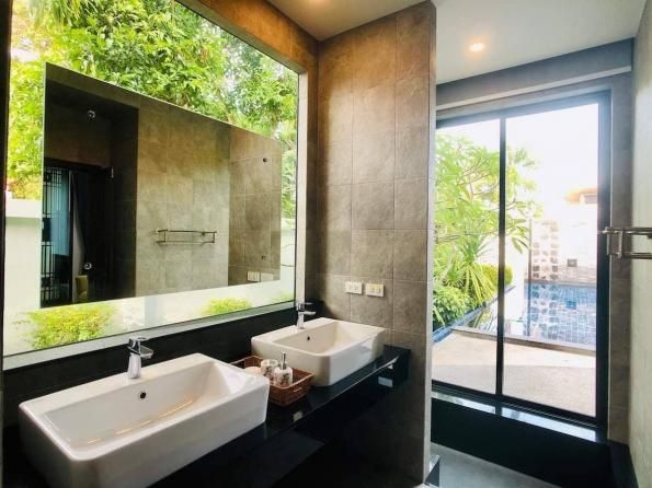 Villa BD04, Baan-Bua, Най Харн — modern zen с внутренним двориком под стеклянной крышей, фото 7