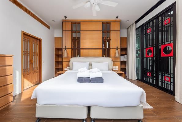 Villa BT05, Baan-Bua, Най Харн — четыре спальни с видом на сад и горы, фото 9