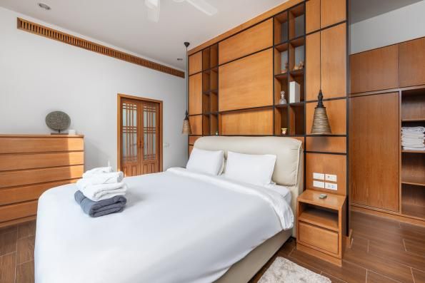 Villa BT05, Baan-Bua, Най Харн — четыре спальни с видом на сад и горы, фото 10