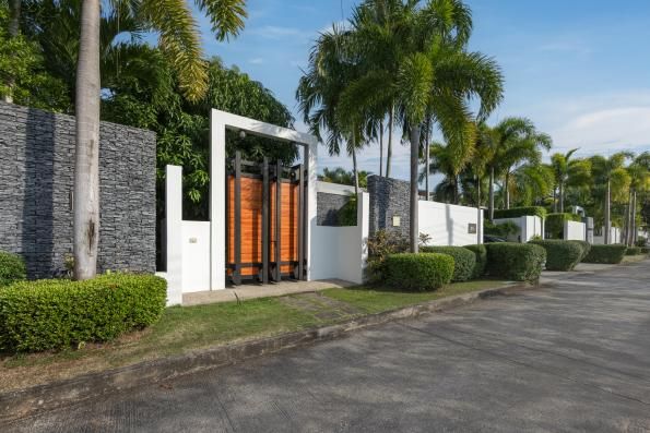 Villa BT05, Baan-Bua, Най Харн — четыре спальни с видом на сад и горы, фото 16