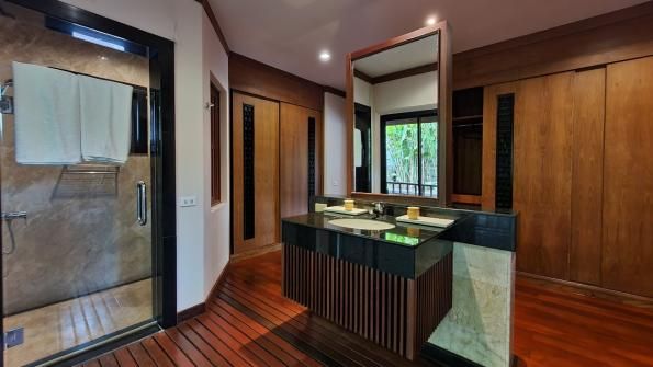 Villa P09, Baan-Bua, Най Харн — две постройки, бассейн с джакузи и вид на горы и лагуну, фото 7