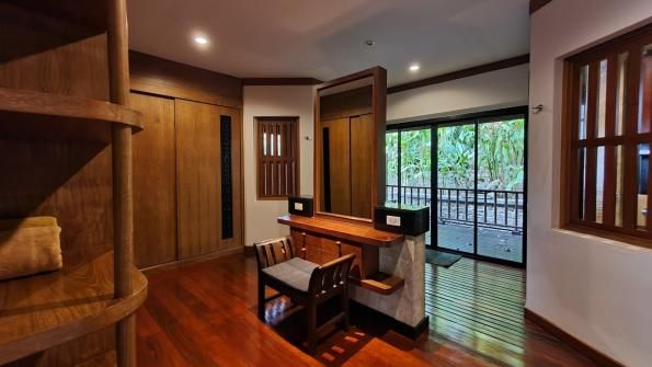 Villa P09, Baan-Bua, Най Харн — две постройки, бассейн с джакузи и вид на горы и лагуну, фото 8