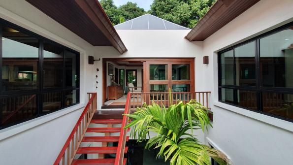 Villa P09, Baan-Bua, Най Харн — две постройки, бассейн с джакузи и вид на горы и лагуну, фото 14