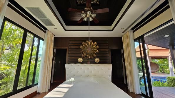 Villa P20, Baan-Bua, Най Харн — самый большой дом в подборке с панорамой гор, фото 17