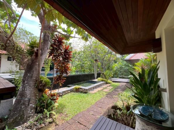 Villa P27, Baan-Bua, Най Харн — балийско-тайская вилла с инфинити-бассейном и домашним кинотеатром, фото 9